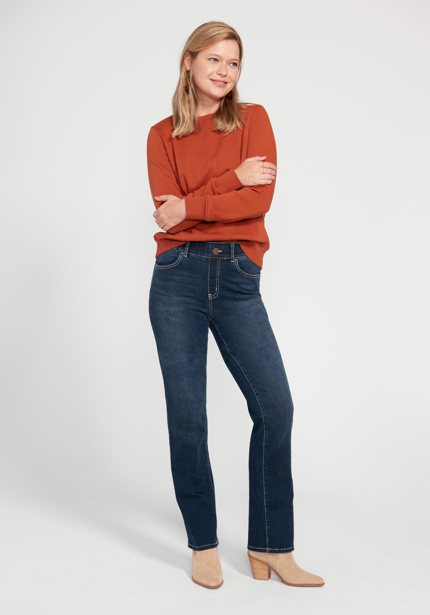 Signature Mid-Rise Denim | Straight (Roma Wash)