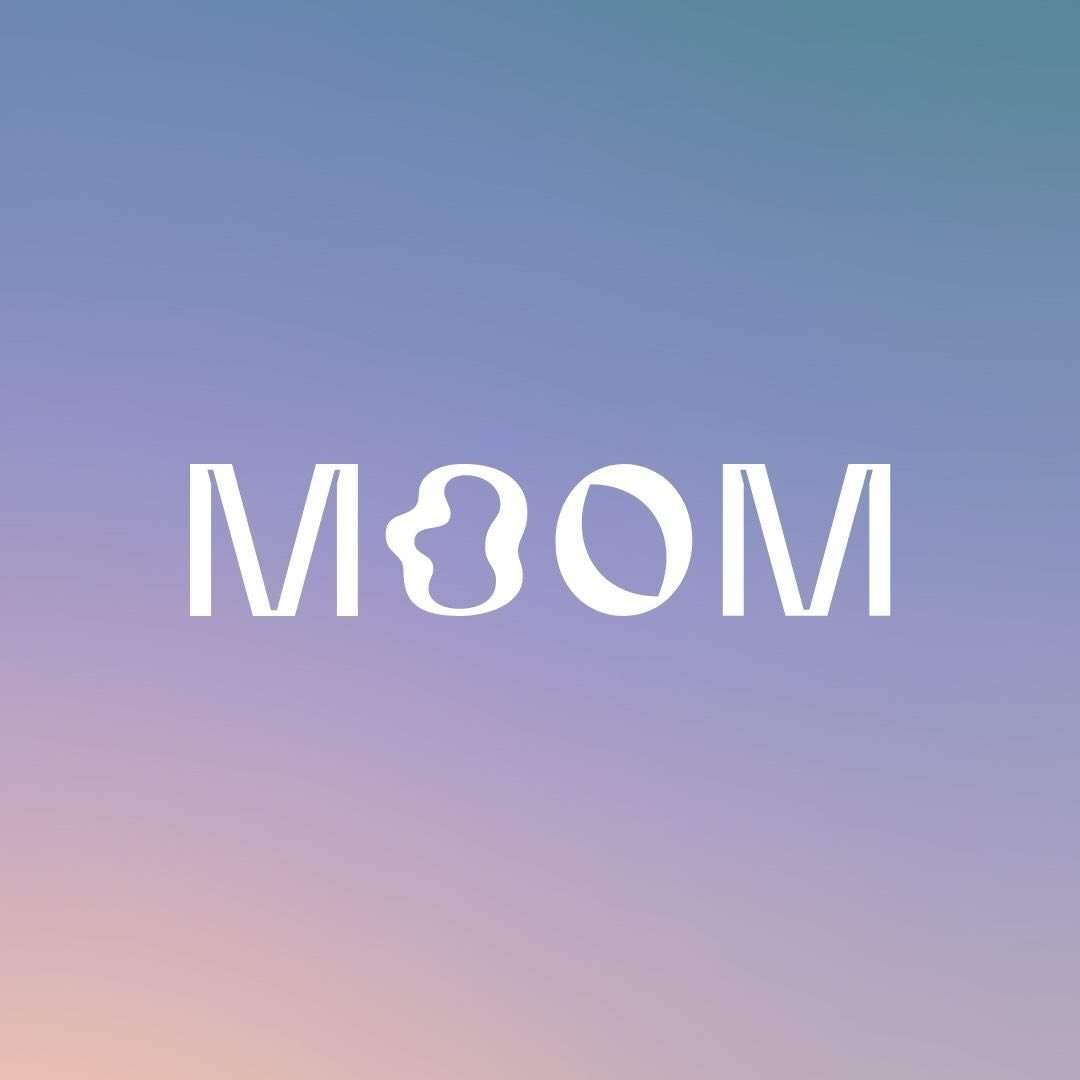 MOOM