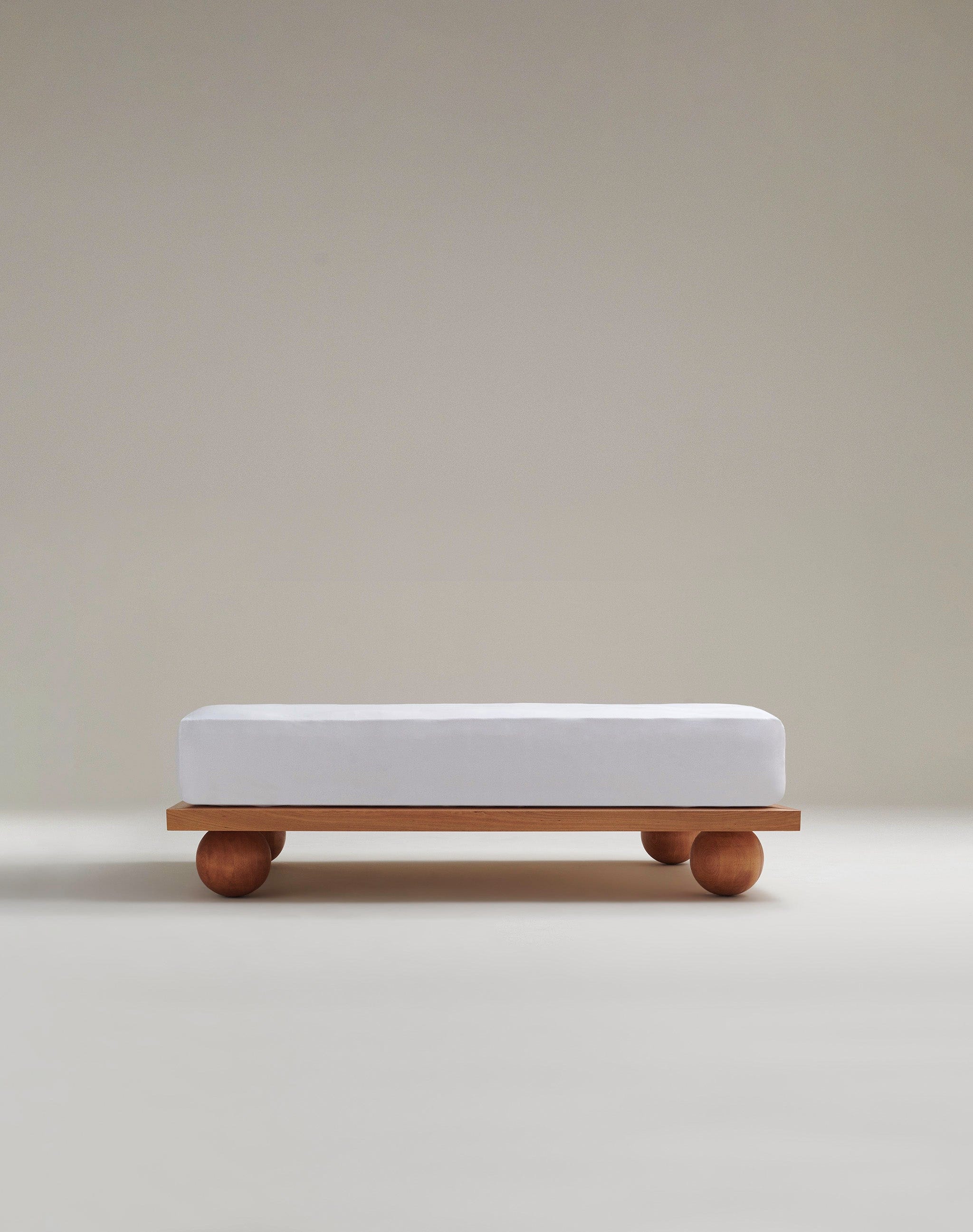 The Crisp & Cool Organic Luxury Fitted Sheet