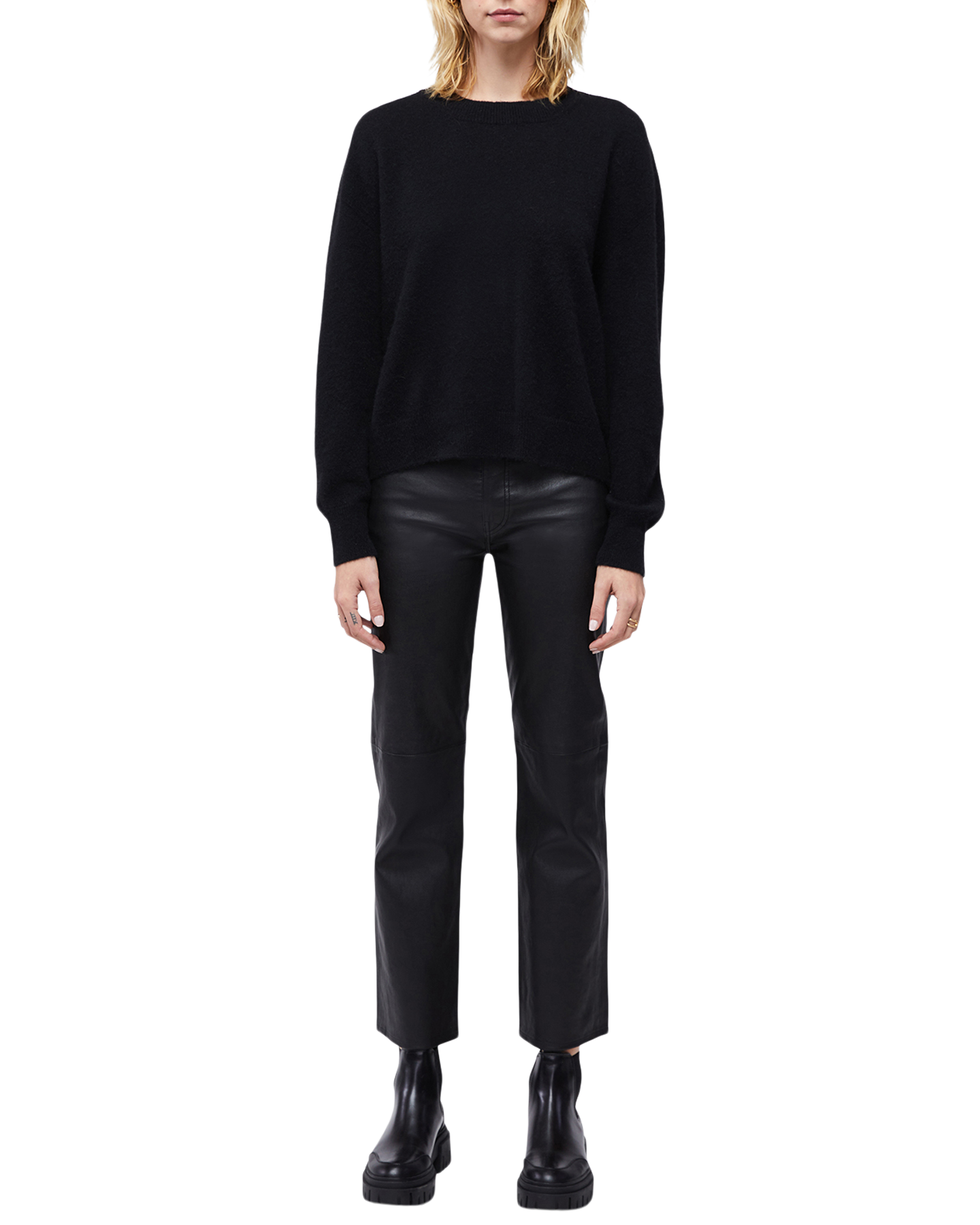 Women's Italian Brushed Cashmere Crew Neck in Black