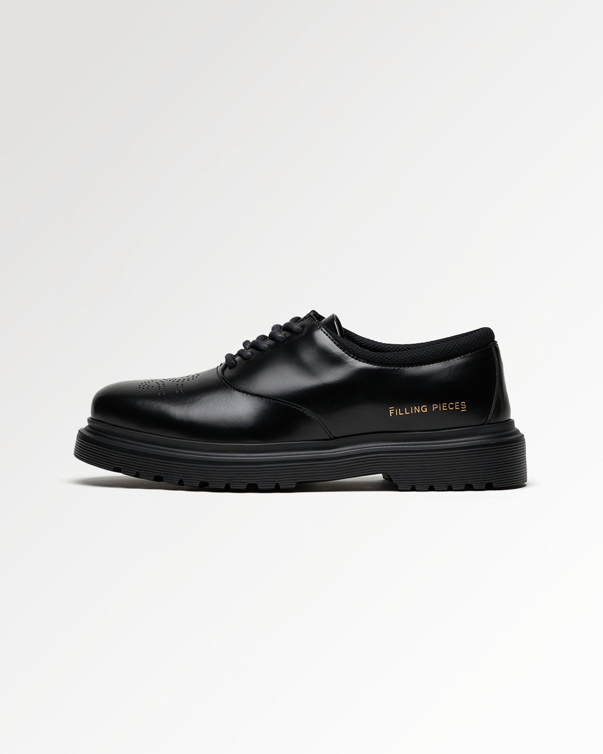 Derby Gowtu Black