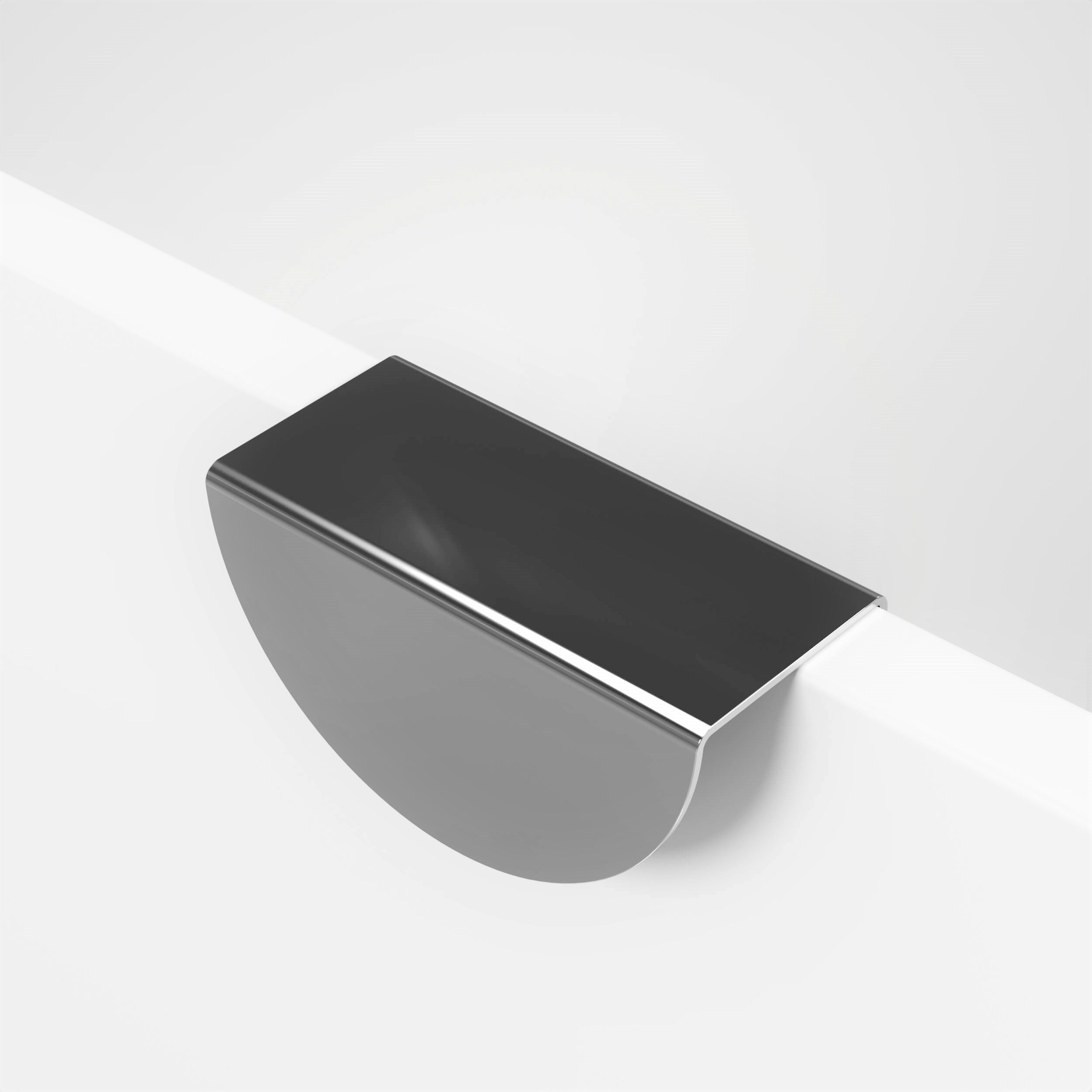 Cornelia Chrome Pull